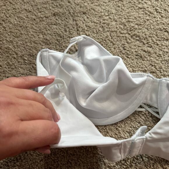 Vanity Fair Radiant Collection Back & Side Smoothing Women’s Bra Size 40C White - Picture 4 of 6